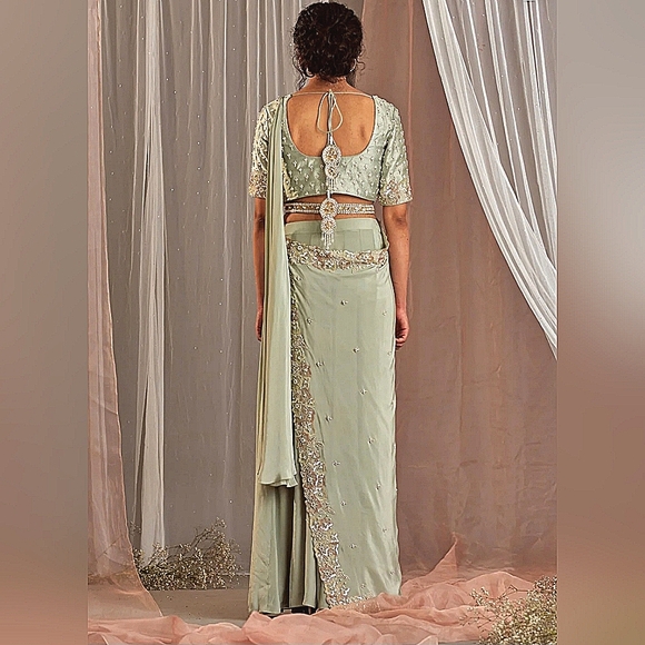 nidhikashekhar.in Dresses & Skirts - Saree green